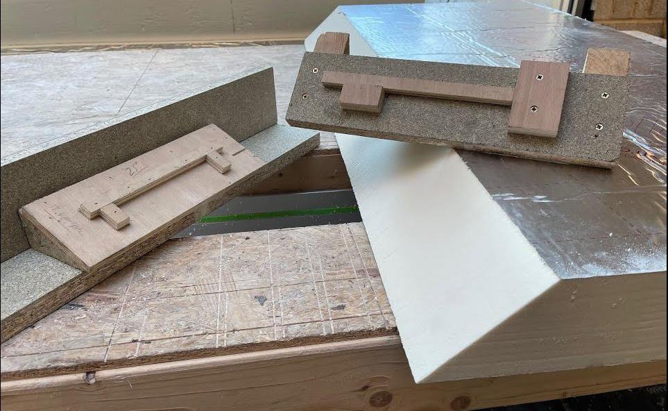 PIR လျှပ်ကာသည် Rockwool ထက်ပိုကောင်းပါသလား။